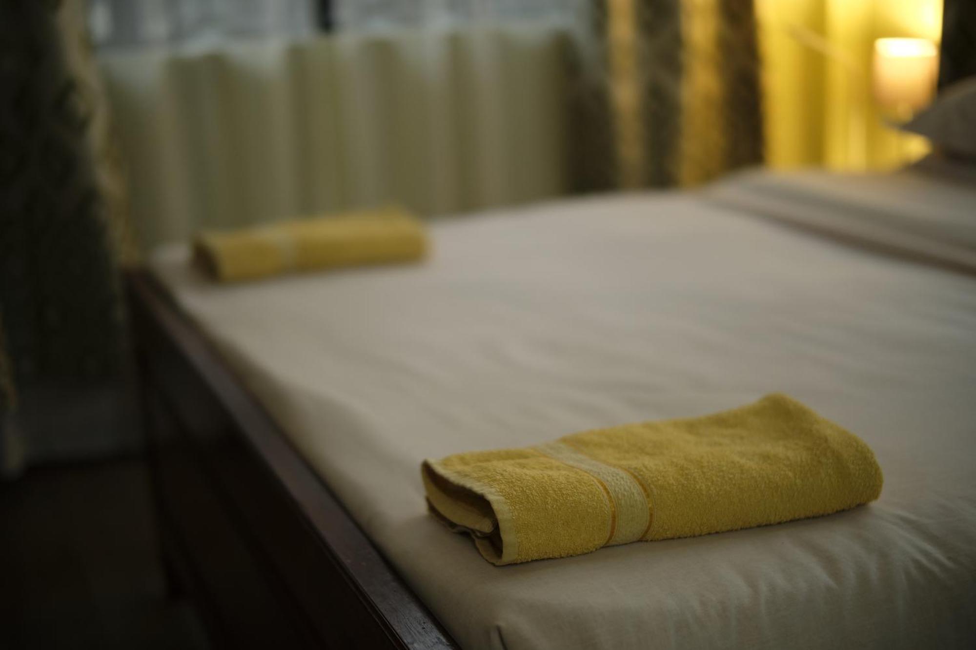 Cafe Sola Bnb Σιλόνγκ Εξωτερικό φωτογραφία