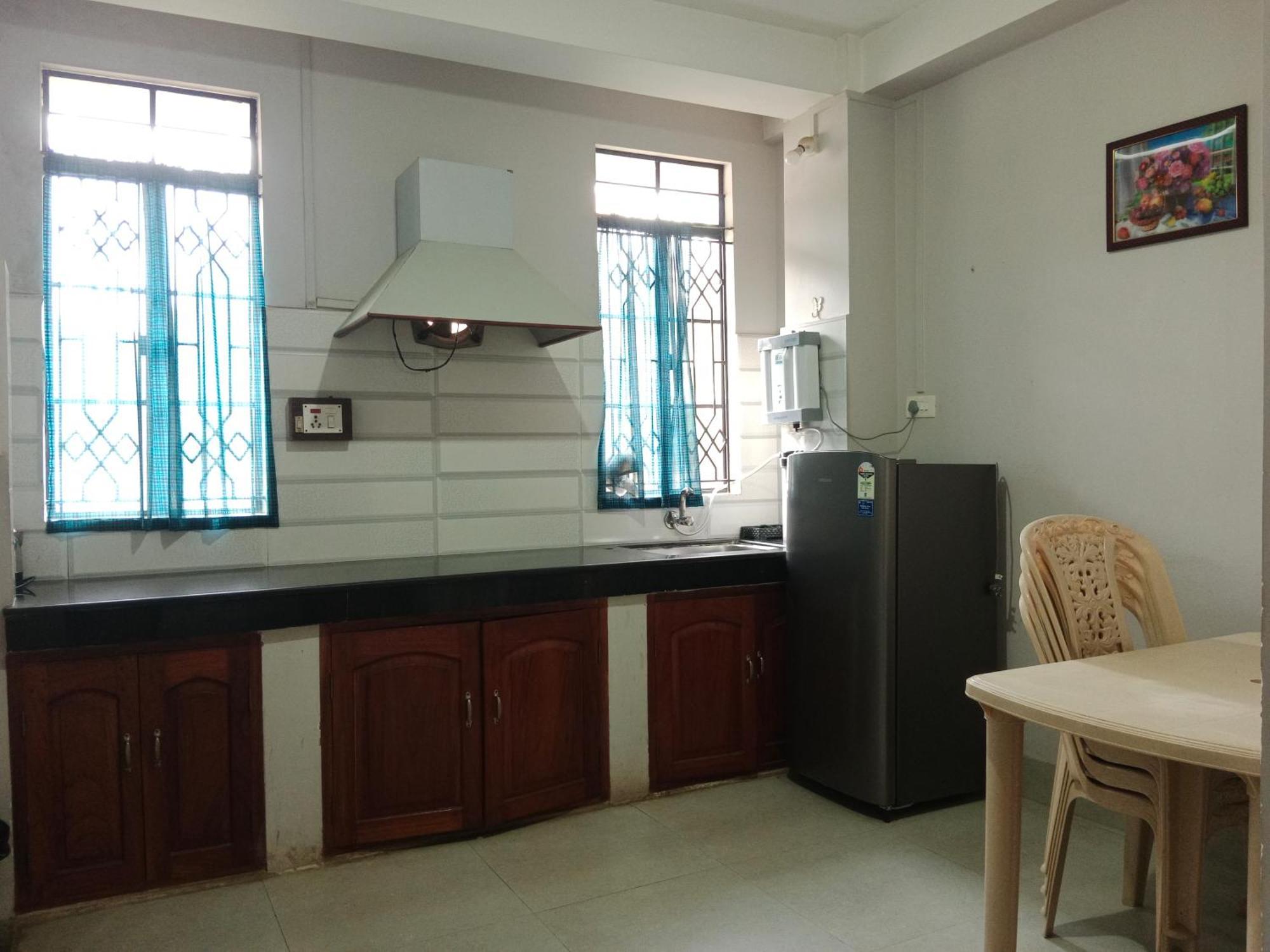 Cafe Sola Bnb Σιλόνγκ Εξωτερικό φωτογραφία
